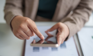 What is a business mobile plan, and who is it for?